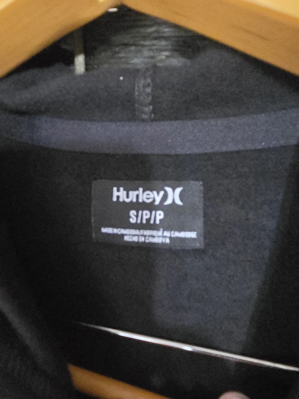 Hurley Black Pullover Hoodie with Gold Mens Small NWT
